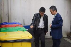 公司开展垃圾分类突击检查行动，打好分类长期战！！！