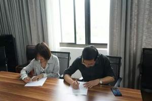 推进帮带结对建设，搭建开展成才大舞台 ——2003网站太阳集团集团导师传帮带签署